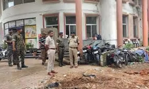 Jharkhand: धनबाद में नाले से बरामद हुआ दो दिनों से लापता शख्स का शव Jharkhand: धनबाद में नाले से बरामद हुआ दो दिनों से लापता शख्स का शव