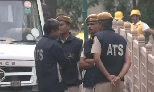 आतंकवाद विरोधी अभियान के तहत महाराष्ट्र ATS ने 21 ठिकानों पर छापेमारी की आतंकवाद विरोधी अभियान के तहत महाराष्ट्र ATS ने 21 ठिकानों पर छापेमारी की