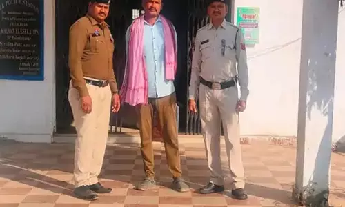 पुलिस ने अंतरराज्यीय गांजा तस्करी के बड़े नेटवर्क का किया पर्दाफाश, तस्कर गिरफ्तार पुलिस ने अंतरराज्यीय गांजा तस्करी के बड़े नेटवर्क का किया पर्दाफाश, तस्कर गिरफ्तार