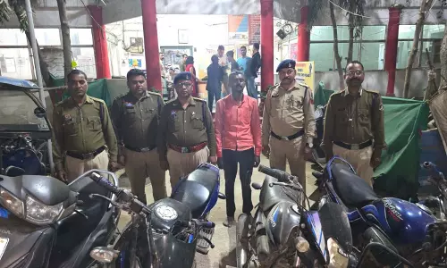 सिम्स अस्पताल से 5 बाइक चोरी का खुलासा, दो नाबालिग सहित खरीददार गिरफ्तार