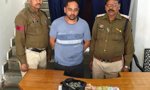 रतनपुर में किराना दुकान से 225 ग्राम गांजा जब्त, आरोपी अरविंद जैन गिरफ्तार रतनपुर में किराना दुकान से 225 ग्राम गांजा जब्त, आरोपी अरविंद जैन गिरफ्तार