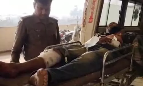 मधुबनी में police के साथ मुठभेड़ में हत्या का आरोपी गिरफ्तार, पैर में लगी गोली मधुबनी में police के साथ मुठभेड़ में हत्या का आरोपी गिरफ्तार, पैर में लगी गोली