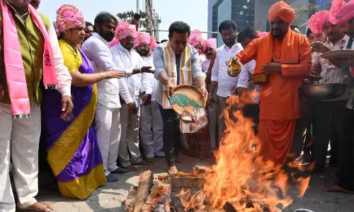 KTR ने कहा कि बीआरएस सिंगारेनी श्रमिकों के अधिकारों के लिए संघर्ष जारी रखेगा