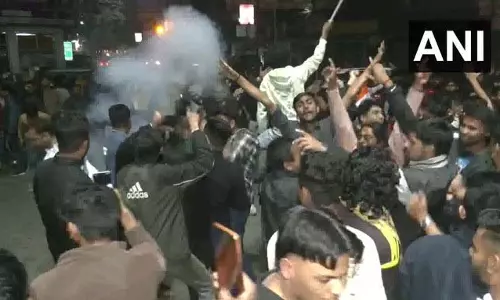Siliguri में भारत-पाकिस्तान मुकाबले में भारत की जीत पर हर्षोल्लास, लोगों ने उत्सव मनाया