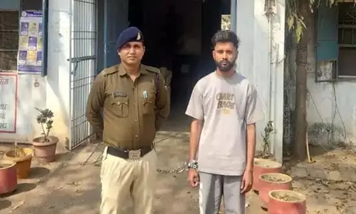 सूने मकानों से चोरी करने वाला शातिर चोर 24 घंटे में गिरफ्तार सूने मकानों से चोरी करने वाला शातिर चोर 24 घंटे में गिरफ्तार