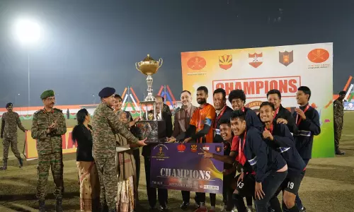 21वें Captain जिंटू गोगोई, वीर चक्र मेमोरियल फुटबॉल टूर्नामेंट का ग्रैंड फिनाले दुलियाजान में आयोजित हुआ 21वें Captain जिंटू गोगोई, वीर चक्र मेमोरियल फुटबॉल टूर्नामेंट का ग्रैंड फिनाले दुलियाजान में आयोजित हुआ