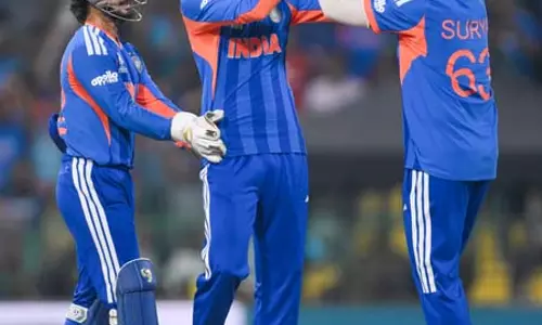 ऑपरेशन व्हाइट बॉल: पहलगाम का दर्द नहीं भूली टीम इंडिया, जीत के बाद नो हैंडशेक ऑपरेशन व्हाइट बॉल: पहलगाम का दर्द नहीं भूली टीम इंडिया, जीत के बाद नो हैंडशेक