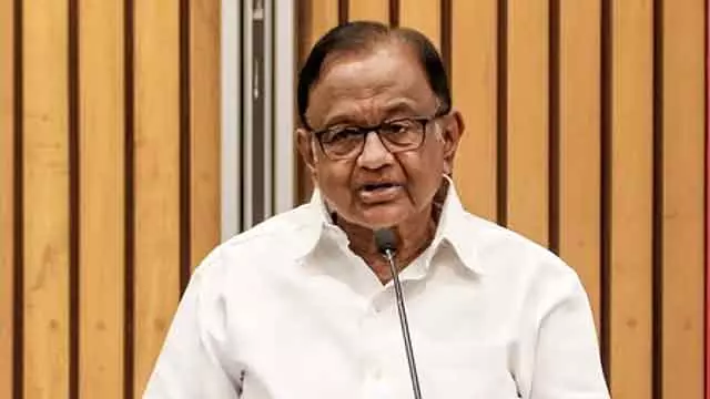 पी. चिदंबरम ने आरोप लगाया कि SIR ने डेमोक्रेटिक भागीदारी को कमजोर किया है पी. चिदंबरम ने आरोप लगाया कि SIR ने डेमोक्रेटिक भागीदारी को कमजोर किया है