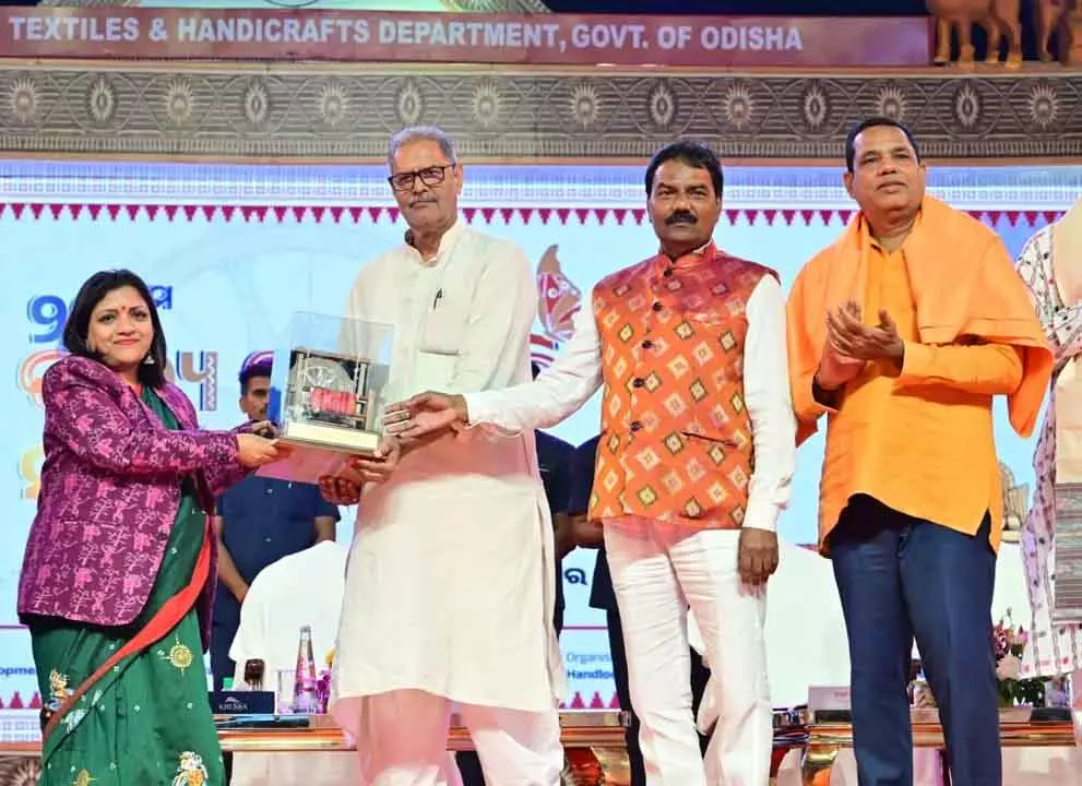 Odisha की राजधानी में तोशाली स्वदेशी मेला शुरू हुआ Odisha की राजधानी में तोशाली स्वदेशी मेला शुरू हुआ