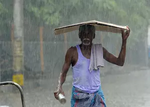 तमिलनाडु में अगले सप्ताह हल्की बारिश होने की संभावना, मौसम विभाग ने जारी की एडवाइजरी तमिलनाडु में अगले सप्ताह हल्की बारिश होने की संभावना, मौसम विभाग ने जारी की एडवाइजरी