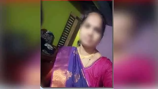 शादी में गई महिला के रहस्यमयी तरीके से गायब होने के मामले में बड़ा मोड़: Kunigal में अपने प्रेमी के घर पर मिली शादी में गई महिला के रहस्यमयी तरीके से गायब होने के मामले में बड़ा मोड़: Kunigal में अपने प्रेमी के घर पर मिली