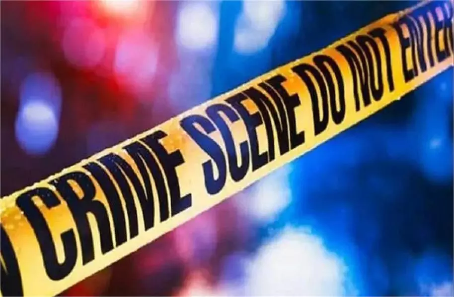 Jammu-Kashmir: पुलिस कर्मी के घर से लाखों रुपये के गहने चोरी Jammu-Kashmir: पुलिस कर्मी के घर से लाखों रुपये के गहने चोरी
