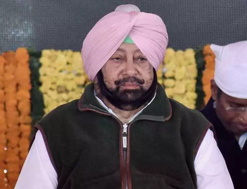 कैप्टन अमरिंदर सिंह को Mohali अस्पताल में घुटने की सर्जरी के बाद छुट्टी कैप्टन अमरिंदर सिंह को Mohali अस्पताल में घुटने की सर्जरी के बाद छुट्टी
