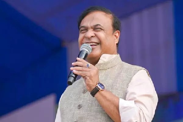 Assam में चार नए एयरपोर्ट बन रहे हैं: CM सरमा Assam में चार नए एयरपोर्ट बन रहे हैं: CM सरमा