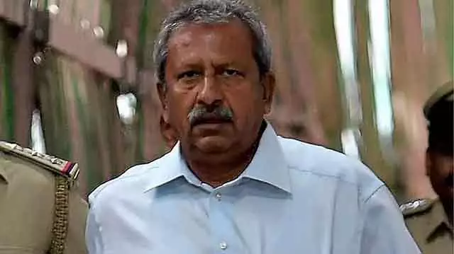 भैरती बसवराज 21 फरवरी तक CID कस्टडी में: BJP नेता MLA के घर पहुंचे भैरती बसवराज 21 फरवरी तक CID कस्टडी में: BJP नेता MLA के घर पहुंचे