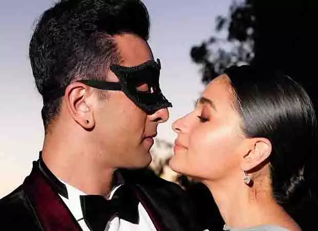 Ranbir Kapoor ने प्यार से बताया कि वह हर सुबह आलिया भट्ट को किस करते Ranbir Kapoor ने प्यार से बताया कि वह हर सुबह आलिया भट्ट को किस करते