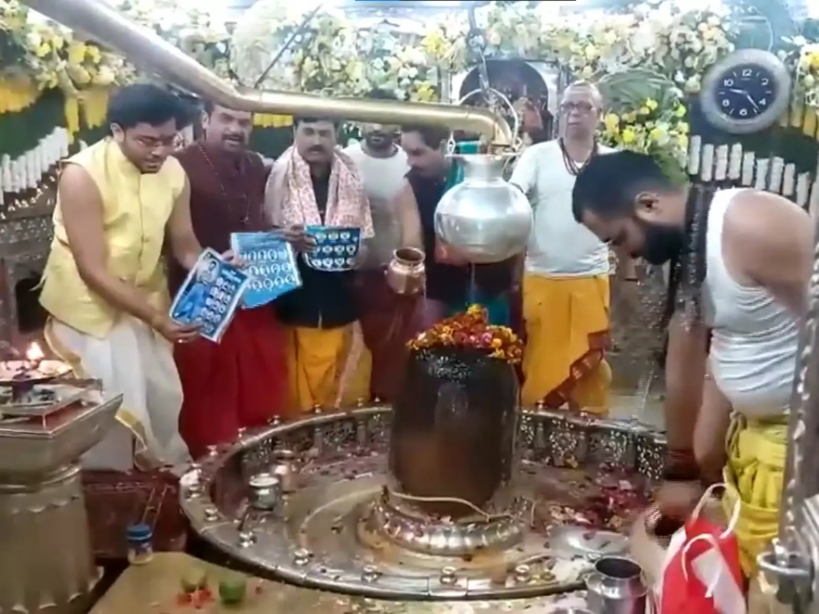Mahashivratri पर महाकाल में भारत की जीत की प्रार्थना Mahashivratri पर महाकाल में भारत की जीत की प्रार्थना