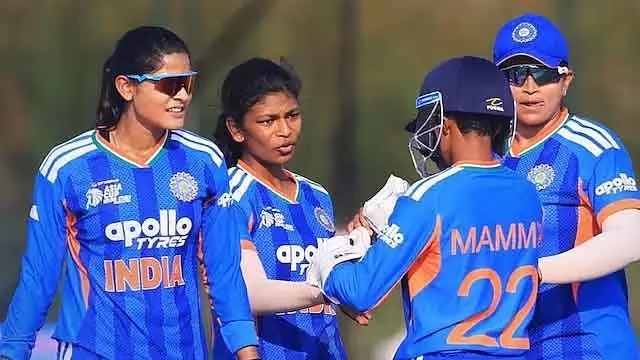 T20 World Cup मैच से पहले भारत ने पाकिस्तान की महिला टीम को 61 गेंदों में हराया T20 World Cup मैच से पहले भारत ने पाकिस्तान की महिला टीम को 61 गेंदों में हराया