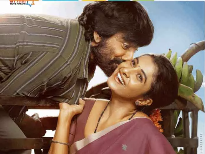 Ravi Teja की इरुमुडी में नया रोल और लीड लुक रिलीज़ Ravi Teja की इरुमुडी में नया रोल और लीड लुक रिलीज़