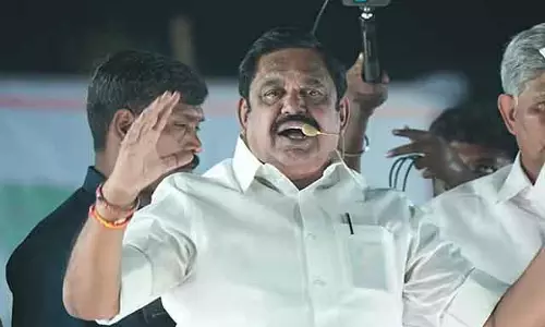 DMK-कांग्रेस गठबंधन के टिकने की उम्मीद कम: एडप्पादी पलानीस्वामी DMK-कांग्रेस गठबंधन के टिकने की उम्मीद कम: एडप्पादी पलानीस्वामी