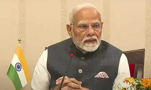 भारत विकास की राह पर : PM Modi भारत विकास की राह पर : PM Modi