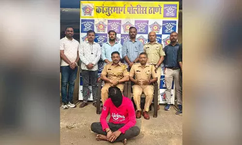 Mumbai : कांजुरमार्ग पुलिस ने जालना जिले से पीछा करने के 36 घंटे के अंदर मर्डर आरोपी को गिरफ्तार किया Mumbai : कांजुरमार्ग पुलिस ने जालना जिले से पीछा करने के 36 घंटे के अंदर मर्डर आरोपी को गिरफ्तार किया