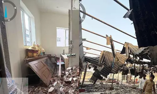 BMC की तोड़-फोड़ के बाद मुंबई के HR कॉलेज ने ऑनलाइन लेक्चर शुरू किए BMC की तोड़-फोड़ के बाद मुंबई के HR कॉलेज ने ऑनलाइन लेक्चर शुरू किए