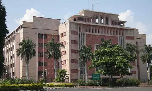 Bhopal : अंडरहैंड डील पुराने फ़ॉर्म में वापस, बदलाव हुए Bhopal : अंडरहैंड डील पुराने फ़ॉर्म में वापस, बदलाव हुए