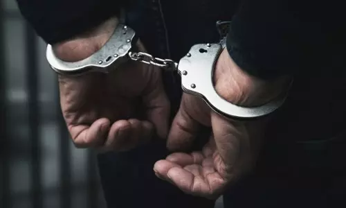 Odisha: लड़की को आत्महत्या के लिए उकसाने के आरोप में प्रेमी गिरफ्तार
