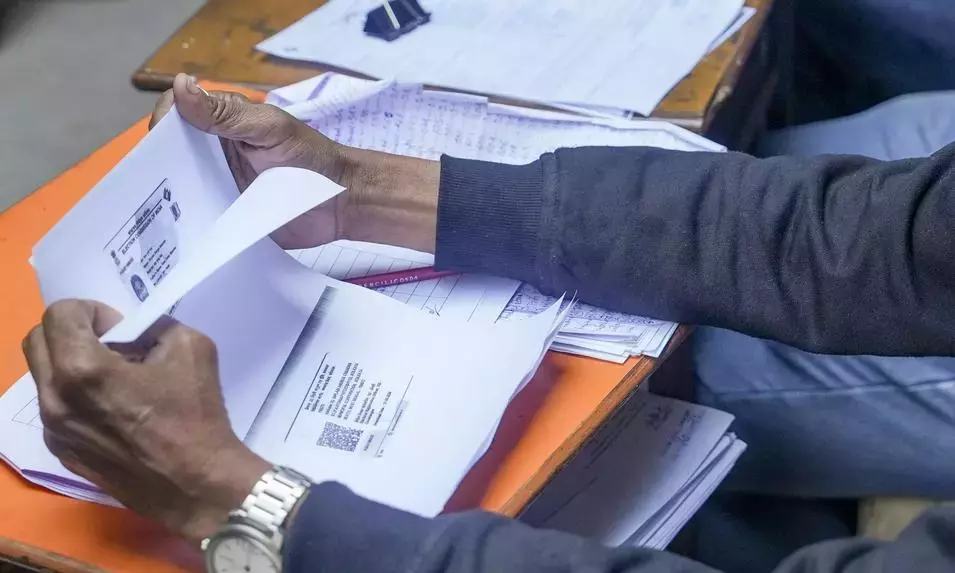 त्रिशंकु Adilabad नगर पालिकाओं में पार्टियों के लिए पदेन वोट महत्वपूर्ण हैं