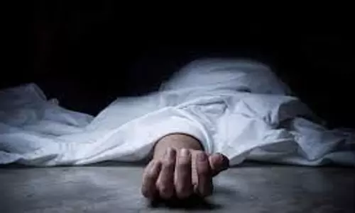 Chhapra:मालगाड़ी की चपेट में आने से महिला श्रद्धालु की मौत Chhapra:मालगाड़ी की चपेट में आने से महिला श्रद्धालु की मौत