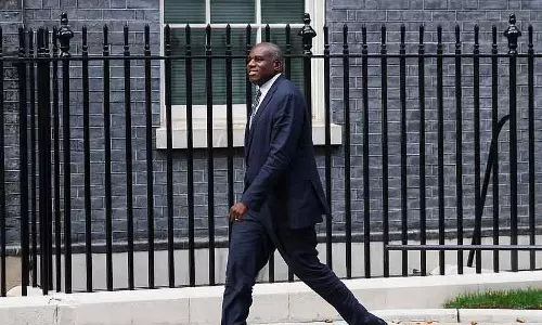 UK के डिप्टी PM ने कहा, AI के पूरे फ़ायदे पाने के लिए दिल्ली समिट अहम पल है