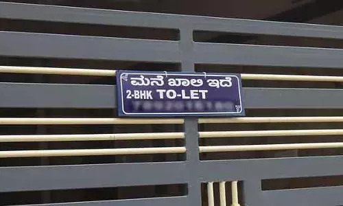 Bengaluru : मकान मालिक ने सिर्फ इसलिए 80,000 रुपये किराया मांगा क्योंकि घर में सूरज की रोशनी आती है Bengaluru : मकान मालिक ने सिर्फ इसलिए 80,000 रुपये किराया मांगा क्योंकि घर में सूरज की रोशनी आती है