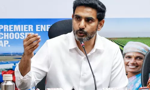 Andhra Pradesh के मंत्री लोकेश मुस्लिम वेंडर के सपोर्ट में आए Andhra Pradesh के मंत्री लोकेश मुस्लिम वेंडर के सपोर्ट में आए