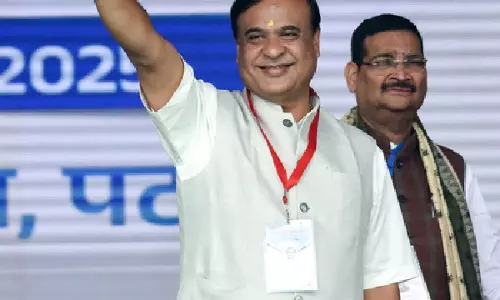 Assam CM हिमंत बिस्वा सरमा ने कांग्रेस में संभावित छोड़ने वालों का संकेत दिया Assam CM हिमंत बिस्वा सरमा ने कांग्रेस में संभावित छोड़ने वालों का संकेत दिया
