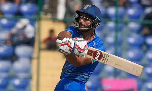 T20 World Cup : UAE ने अफगानिस्तान को 161 रन का टारगेट दिया T20 World Cup : UAE ने अफगानिस्तान को 161 रन का टारगेट दिया