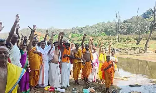 Karnataka : गंगारथी ने बेदी नदी मोड़ परियोजना का विरोध किया Karnataka : गंगारथी ने बेदी नदी मोड़ परियोजना का विरोध किया