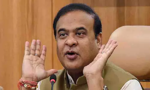 Supreme Court ने असम के सीएम बिस्वास शर्मा के खिलाफ याचिका खारिज की Supreme Court ने असम के सीएम बिस्वास शर्मा के खिलाफ याचिका खारिज की