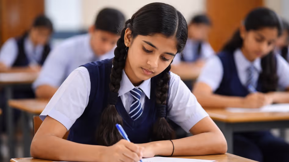 Assam : 10वीं क्लास के स्टूडेंट्स के लिए पहले बोर्ड एग्जाम में शामिल होना ज़रूरी Assam : 10वीं क्लास के स्टूडेंट्स के लिए पहले बोर्ड एग्जाम में शामिल होना ज़रूरी