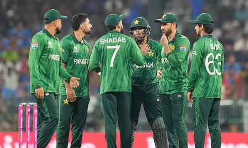 पाकिस्तान भारत के खिलाफ पहली पारी में ही मैच हार गया: Waqar Younis पाकिस्तान भारत के खिलाफ पहली पारी में ही मैच हार गया: Waqar Younis