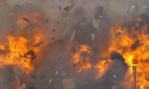 Jaipur: पटाखा यूनिट में विस्फोट के बाद मचा हड़कंप