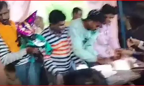 बकरियों का ऐसा जन्मदिन...200 मेहमान बुलाए, DJ की धुन पर जमकर नाचे लोग