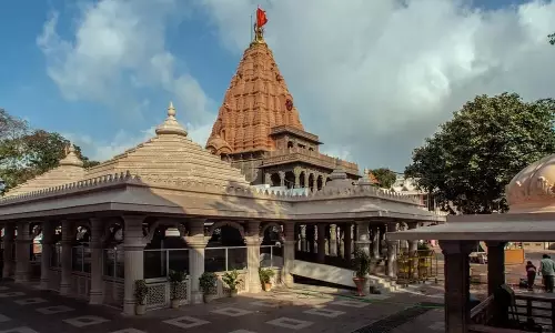 Ujjain: साल में एक बार होने वाली विशेष भस्म आरती का आयोजन Ujjain: साल में एक बार होने वाली विशेष भस्म आरती का आयोजन