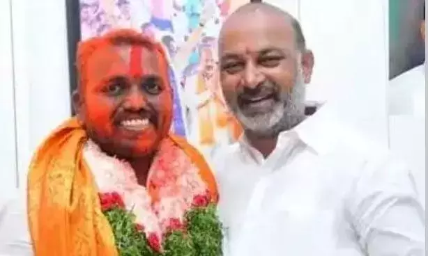 BJP ने करीमनगर मेयर सीट जीती BJP ने करीमनगर मेयर सीट जीती