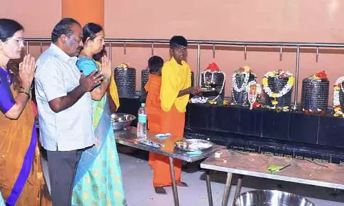Manvi : श्रद्धा और भक्ति के साथ मनाया गया महाशिवरात्रि का त्यौहार Manvi : श्रद्धा और भक्ति के साथ मनाया गया महाशिवरात्रि का त्यौहार