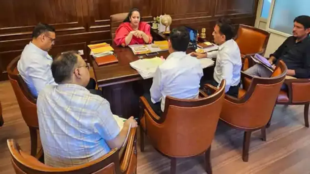 Jhajjar: हरियाणा में डिजिटल हेल्थ सर्विसेज का नया युग Jhajjar: हरियाणा में डिजिटल हेल्थ सर्विसेज का नया युग