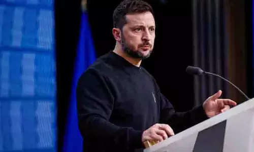पश्चिम में रूसी कुलीन परिवारों को लेकर Zelenskyy का एक्स पर ज़बरदस्त गुस्सा पश्चिम में रूसी कुलीन परिवारों को लेकर Zelenskyy का एक्स पर ज़बरदस्त गुस्सा