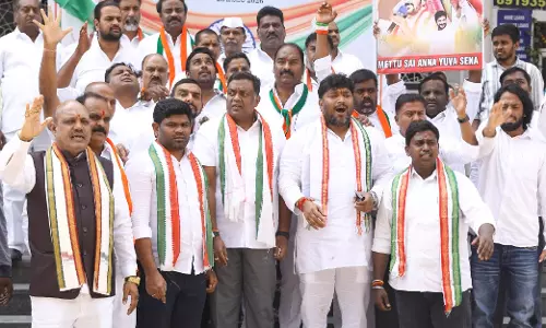 Telangana civic polls: 11 नगर पालिकाओं में अध्यक्षों का चुनाव स्थगित Telangana civic polls: 11 नगर पालिकाओं में अध्यक्षों का चुनाव स्थगित