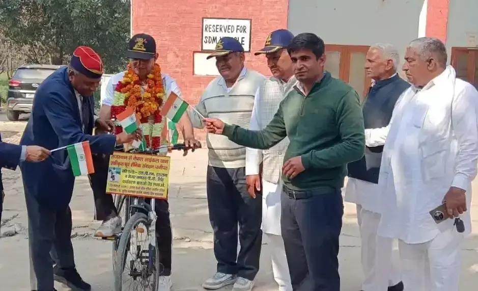 Panipat: पूर्व सैनिक ने शुरू की लंबी साइकिल यात्रा