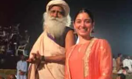 Tamannaah Bhatia ने ईशा फाउंडेशन महाशिवरात्रि सेलिब्रेशन में किया भक्ति भरा डांस